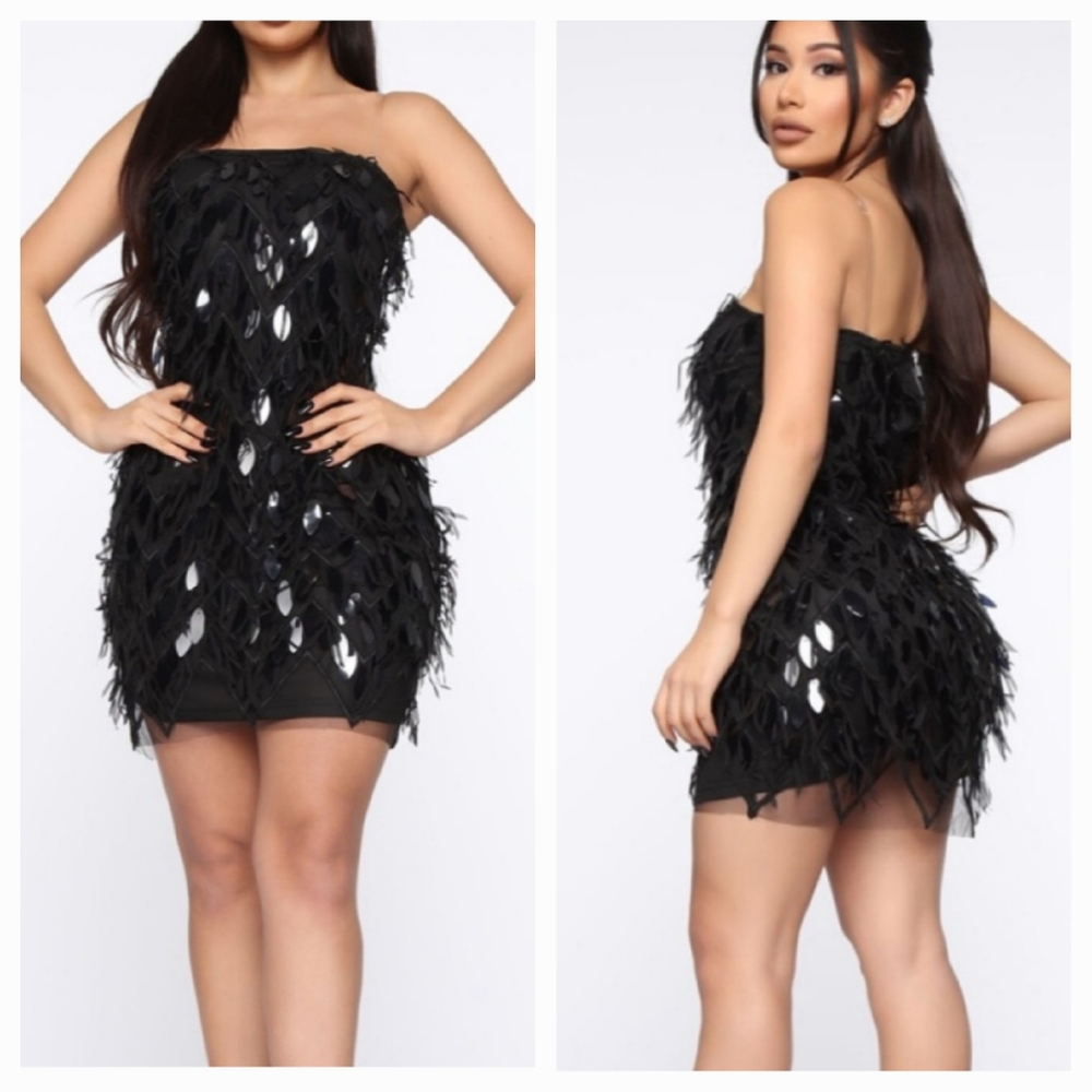 NWT Fashion Nova Feathery Twirl Mini Dress, Size M